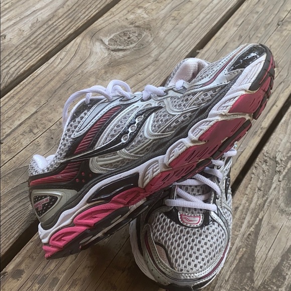 SAUCONY Women's ProGrid Ride 3 size 7.5 - Picture 6 of 10